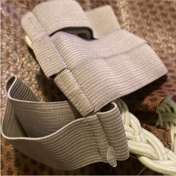 New Authentic Disney Parks Raya
Costume, Kids Size 13 Raya and the Last Dragon - Picture 4 of 12